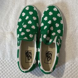 Vans  US 7.5  
