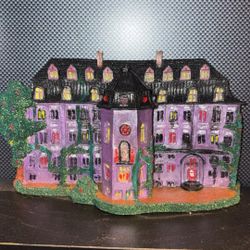 Painted spooky abbey