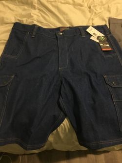 NEW Denim size 38 Craftsman cargo shorts.