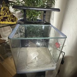 Marineland Contour 3 Galllon Glass 