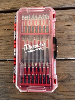 Milwaukee SHOCKWAVE Impact Duty Alloy Steel Screw Driver Bit Set (28-Piece)