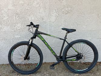 Schwinn mountain bike