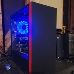 Gaming PC: Intel Core i7, HDMI, Wi-Fi, 16GB RAM, Windows11 25H2. 2TB Drive.