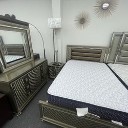 Full Size Bed Set 