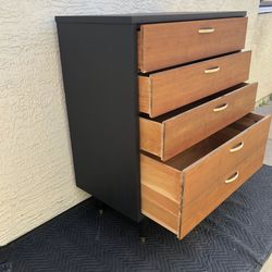 Dresser/Cajonera/Gavetero