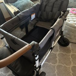 Wonderfold W4 Luxe- 4 Passenger 
