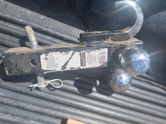 Tow ball