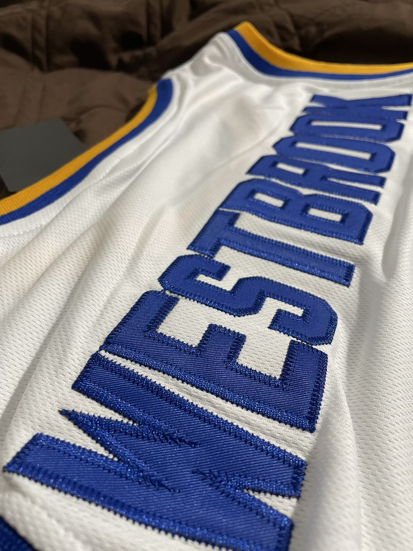 Russell Westbrook UCLA Bran New Jersey Mens Size M All Stitched Medium Los  Angeles Clippers for Sale in Los Angeles, CA - OfferUp