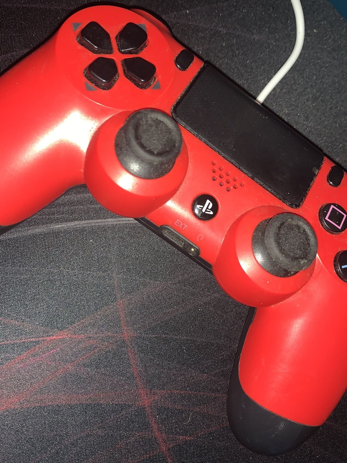 PS4 Controller