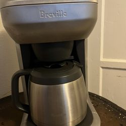 Coffee Maker Need Gone Today Taken A Big Loss Used 3 Times Asking 200$ Firm Spent Over 400$ For It