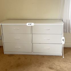 White 6 drawer dresser 