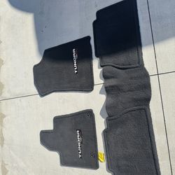 Toyota Tundra TRD floor mats