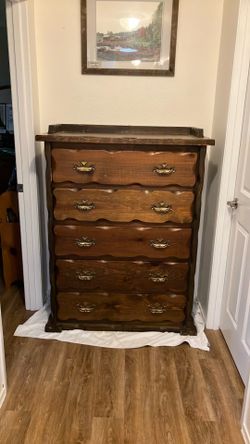 Tall six drawer dresser