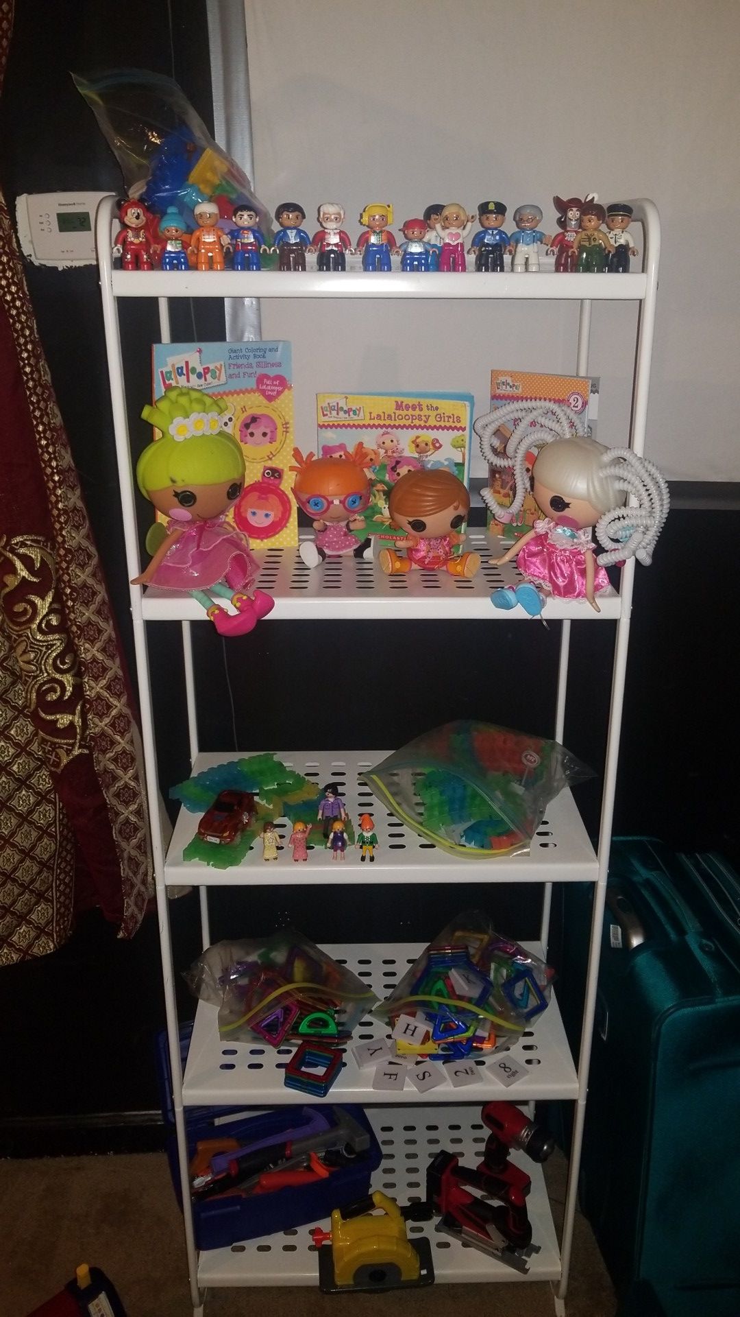 Duplo blocks, Lalaloopsy and books and more