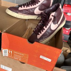 Nike Womens Blazer Mid