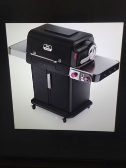 Ninja Woodfire Flexflame plus BBQ 5 in 1 propane, pellet & electric Grill, Smoker & Roaster