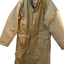LL Bean Men’s Parka - Size L 