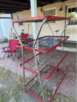 Cabinet solid metal no rush