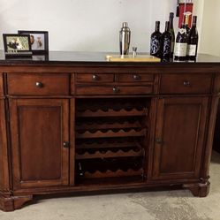 Beautiful Vintage Bar