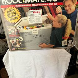 Igloo cooler/ warmer /koolmate 40