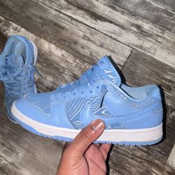 University Low Blue Nike Dunks Size 9