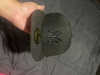 all black yankee hat new era