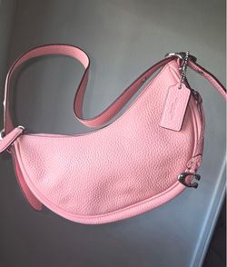 Beautiful Luna coach pink !! Pick up Crowley 76036