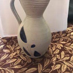 Pottery Made In va 