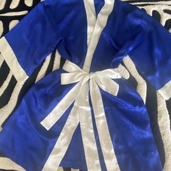 VICTORIAS SECRET VINTAGE GOLD LABEL ROBE