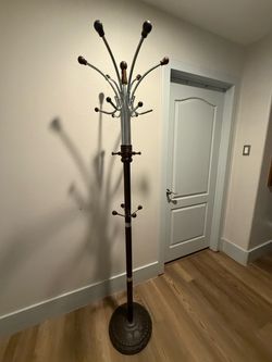 Freestanding Coat or bags Rack with Multiple Hooks