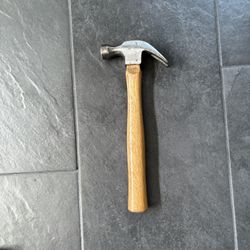 Claw Hammer 