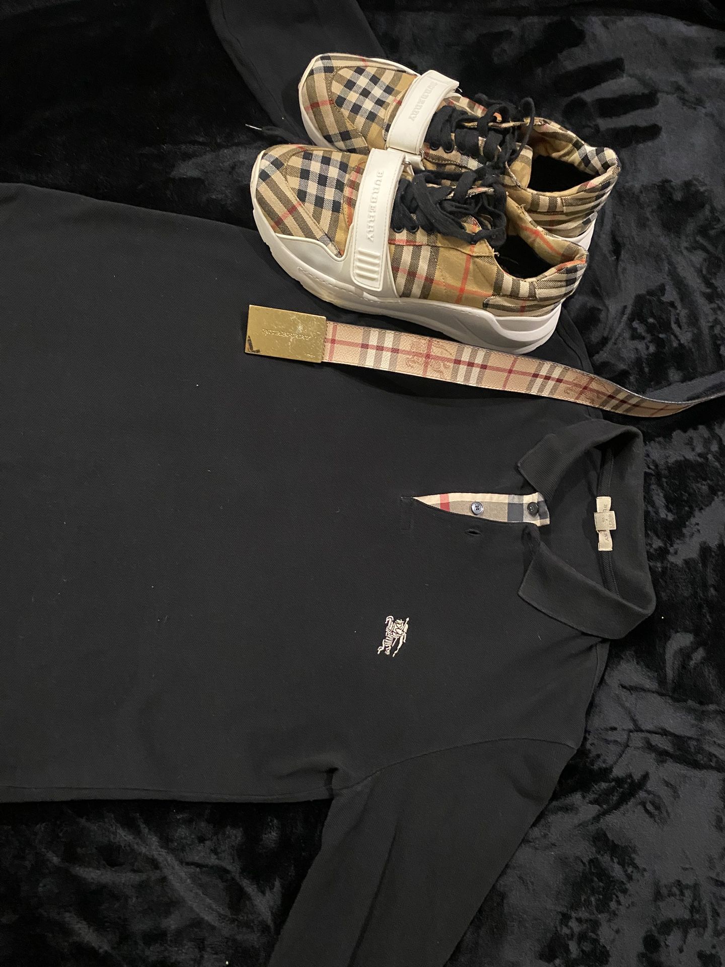 Burberry Long Sleeve Shoes And Belt