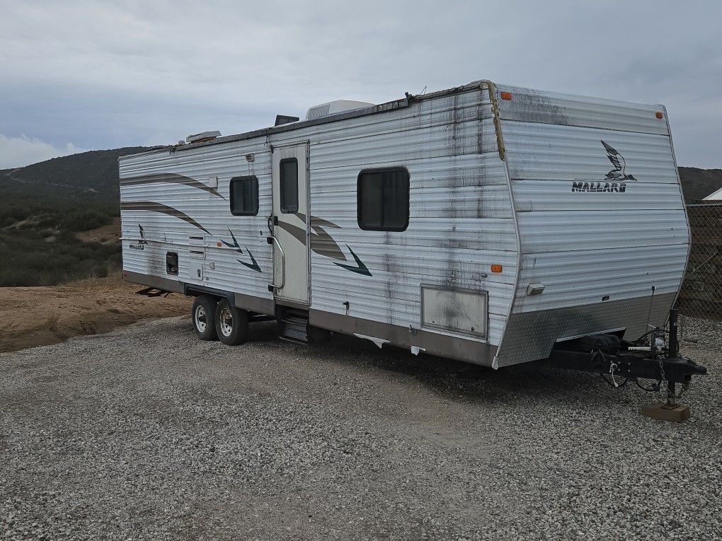 2004 Mallard Travel Trailer