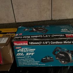 Makita Metal Cutter 