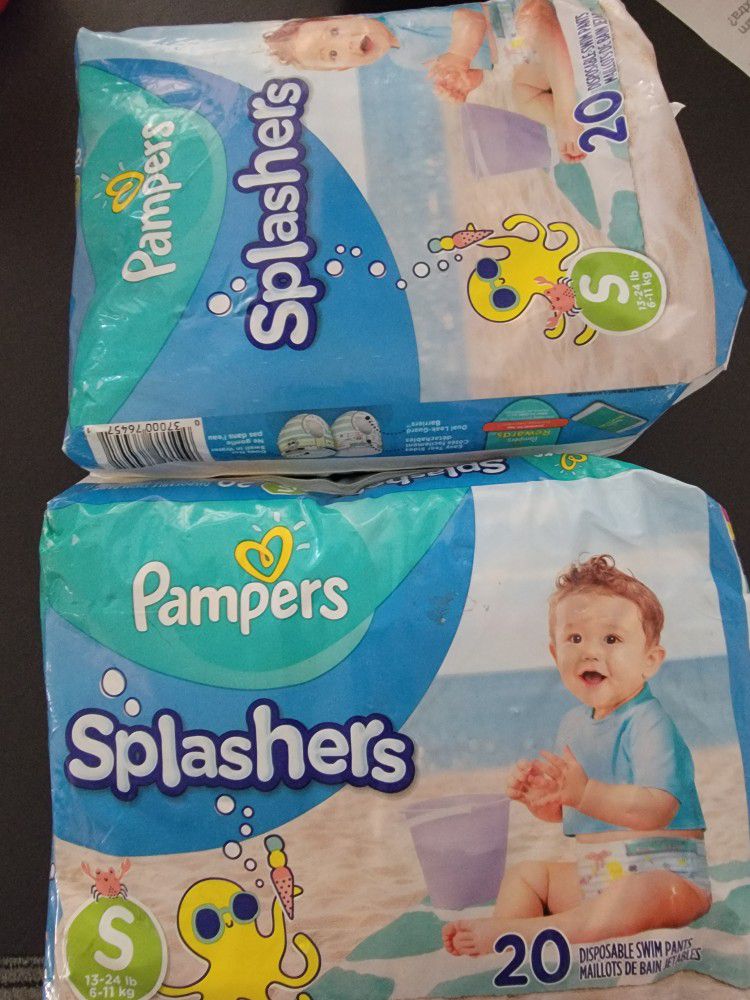 2x Pampers Splashers Disposable Diapers Size Small