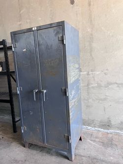 Garage cabinets