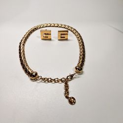 Givenchy Paris New York Gold Tone Link Necklace Givenchy Earrings Heart Clip  Gold Tone Paris New York Set vintage Classic