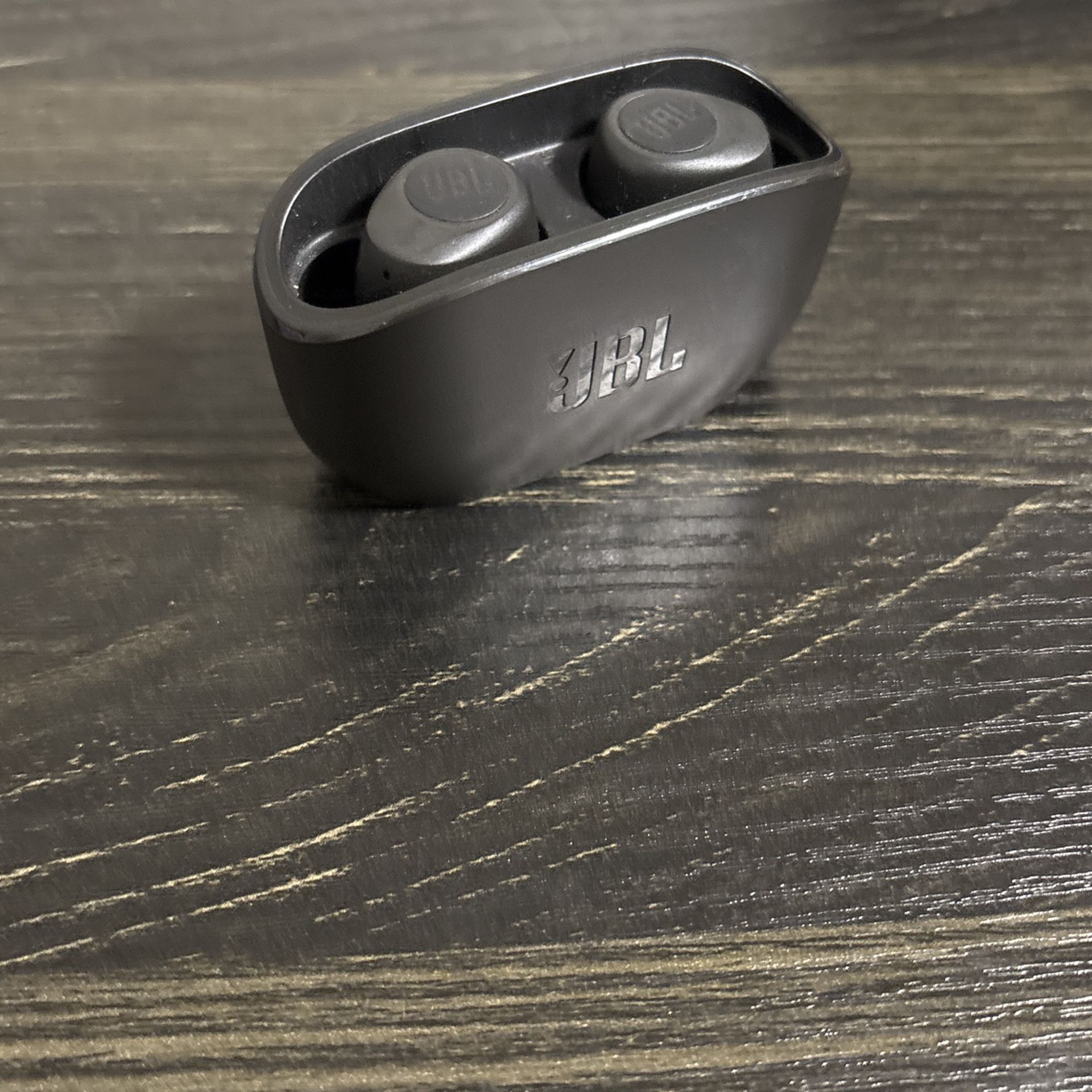 JBL Wireless Earbuds