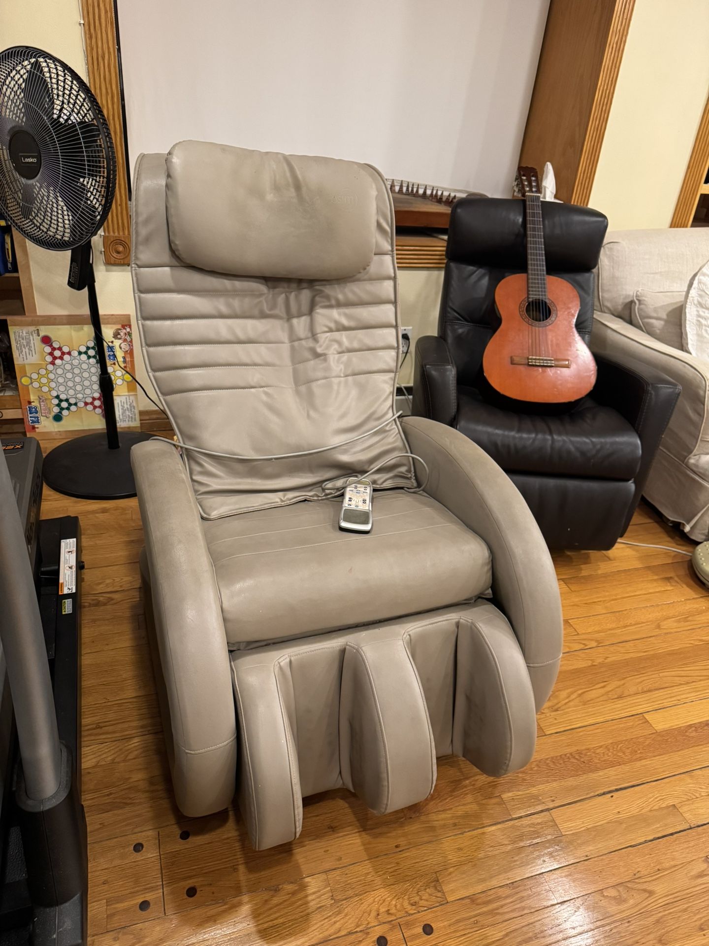 Free Massage Chair - As Is, Works Sometimes