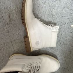 White Timberland Boots (M11)