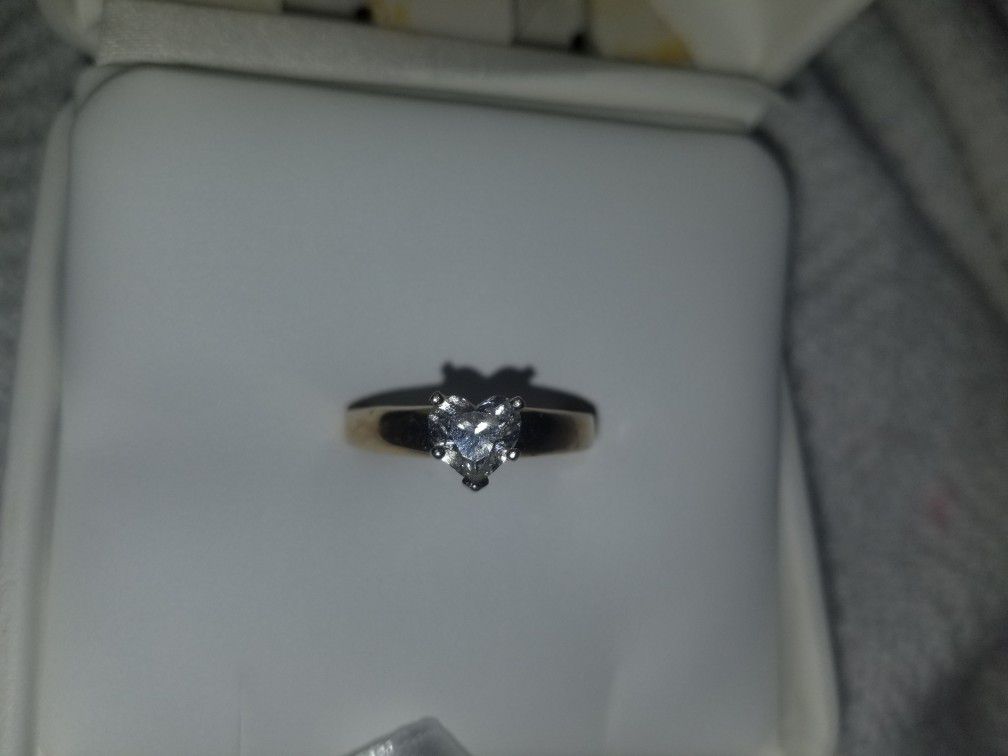 1.28 Carat Engagement ring 