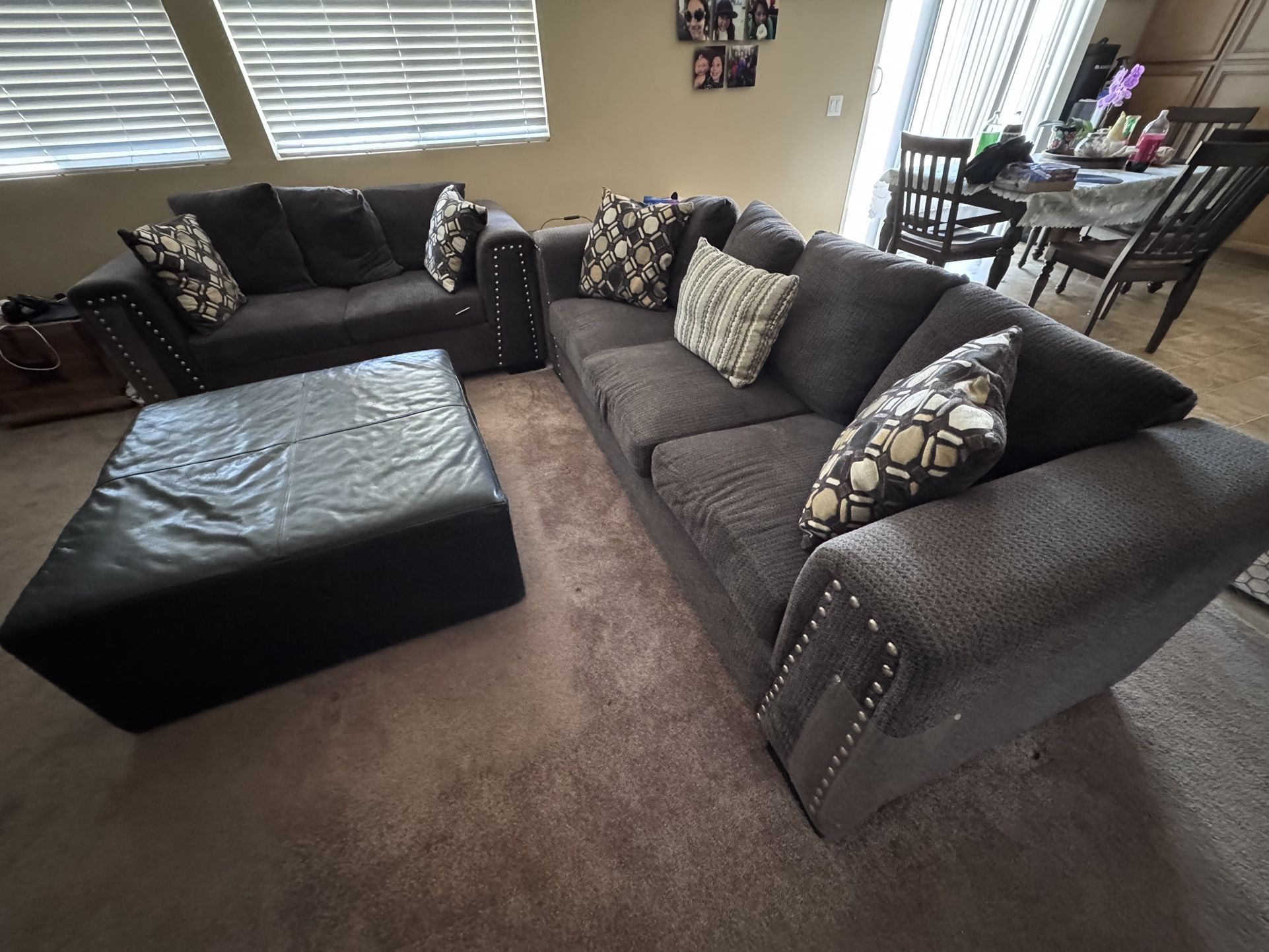 Living Room Set With ottoman