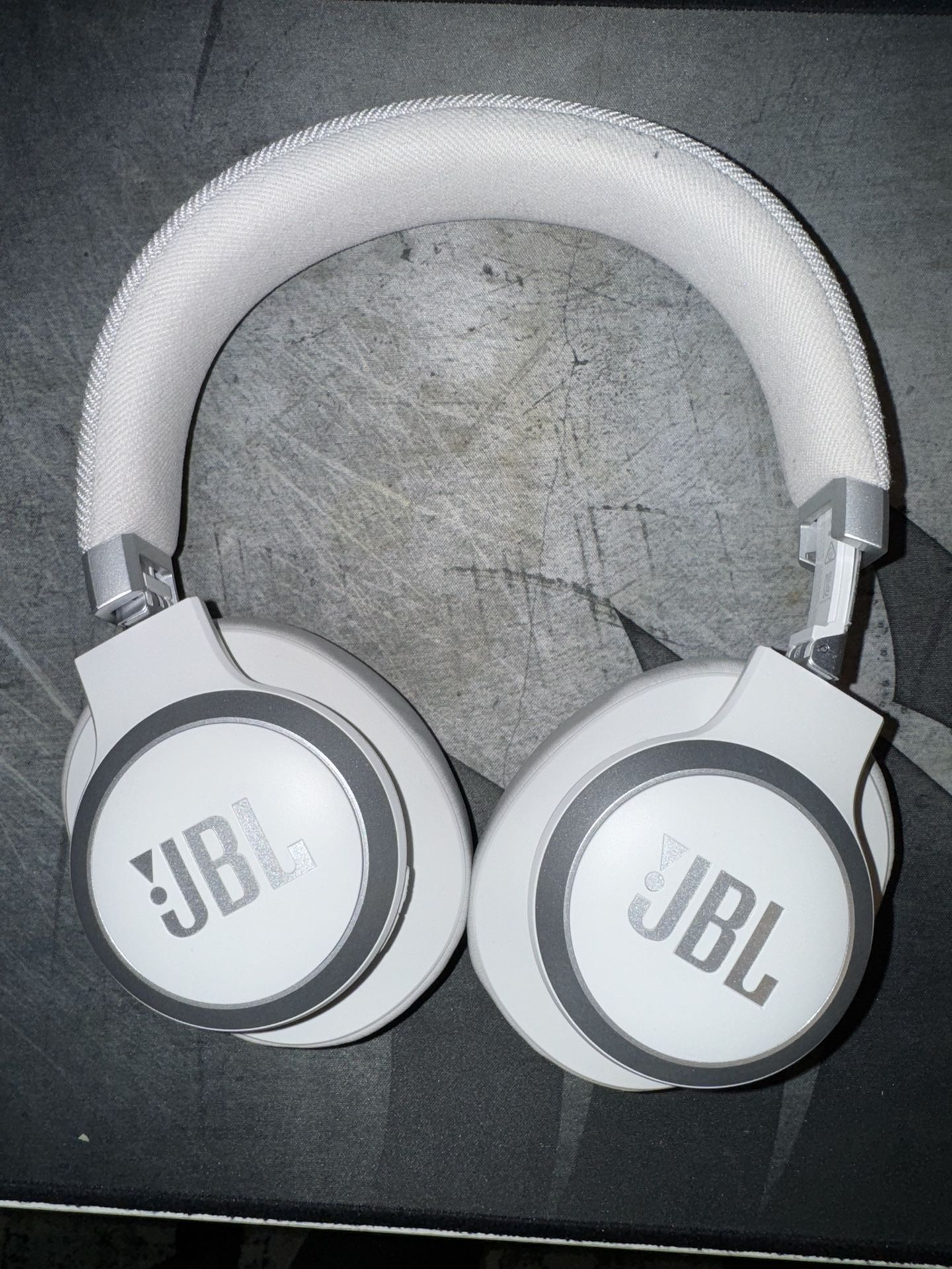 JBL LIVE 770 NC