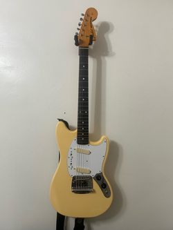 MiJ Fender 2016 classic 70’s Mustang