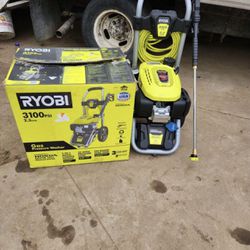 3100 PSI 2.3 GPM Cold Water Gas Pressure Washer with Honda GCV167 Engine