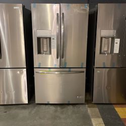 New Frigidaire Bottom Freezer Refrigerator‼️‼️