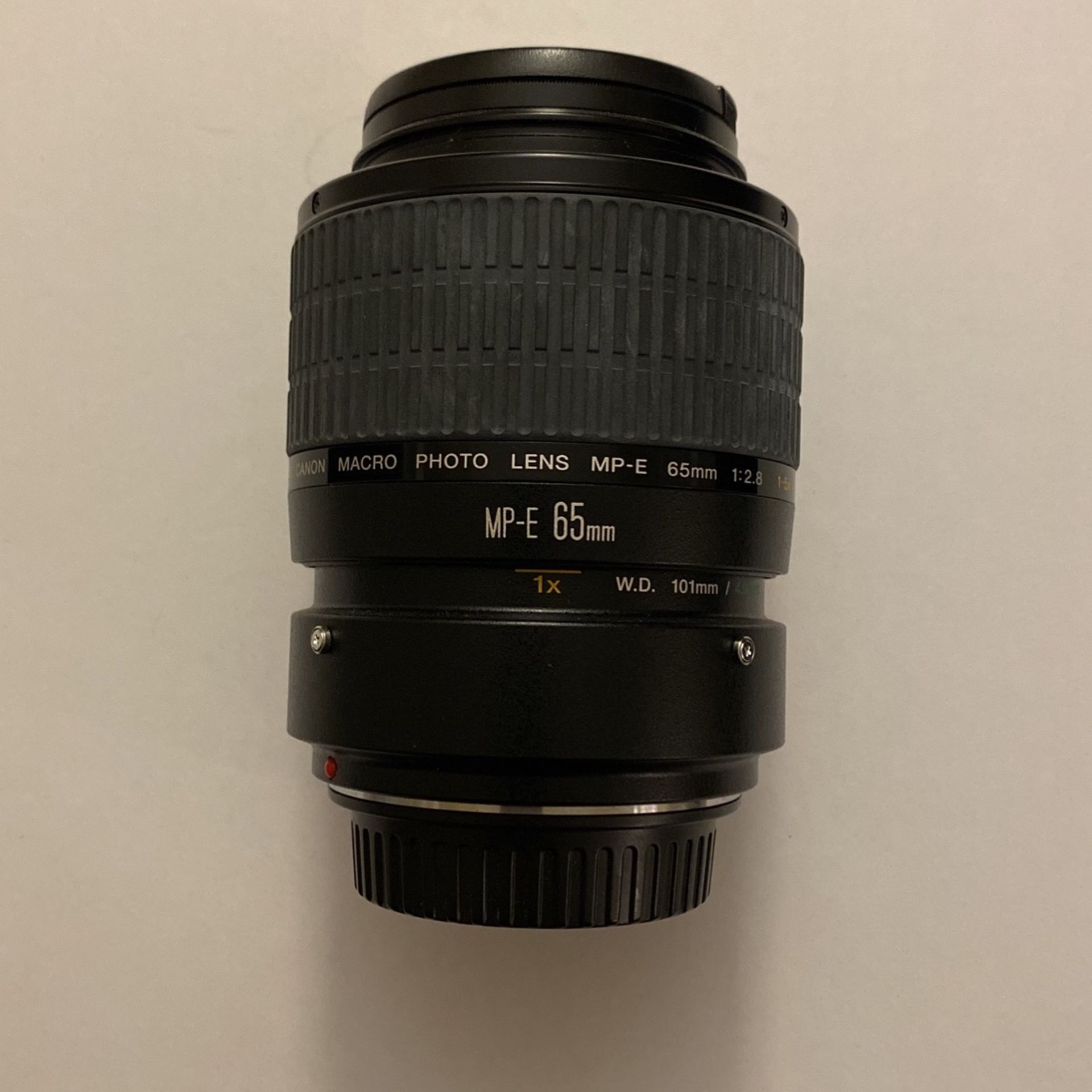 Canon MP-E 65mm f/2.8 1-5x Macro Photo Lens