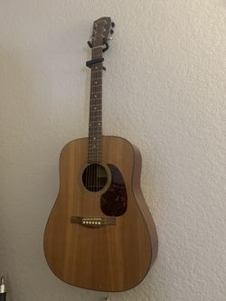 Eastman HE120 Acoustic guitar