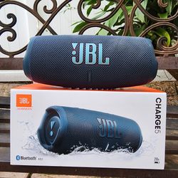JBL Charge 5 Mint Condition