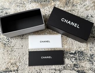 Chanel Box